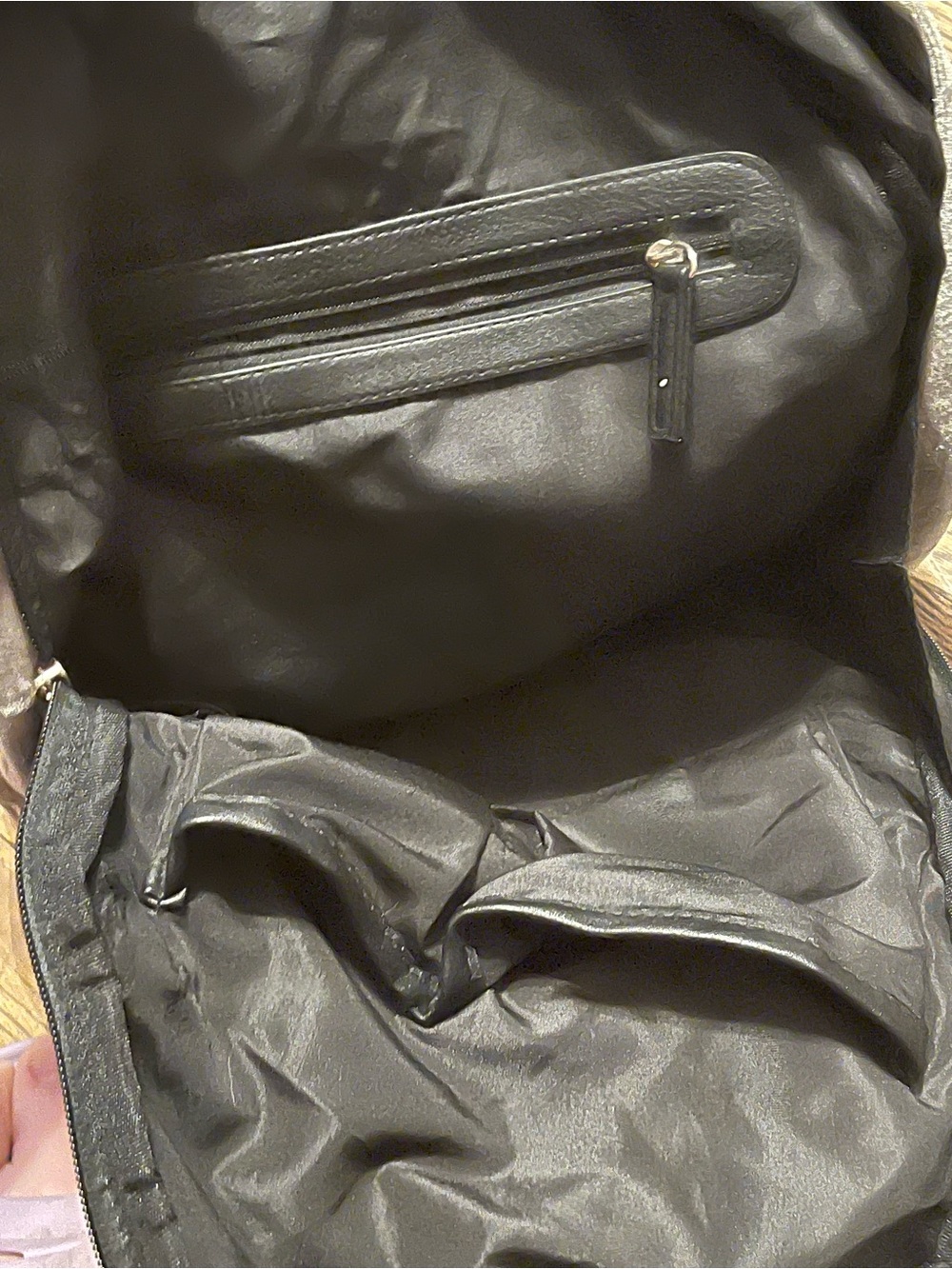 Madden Girl Silver Velvet Backpack - Picture 7 of 8